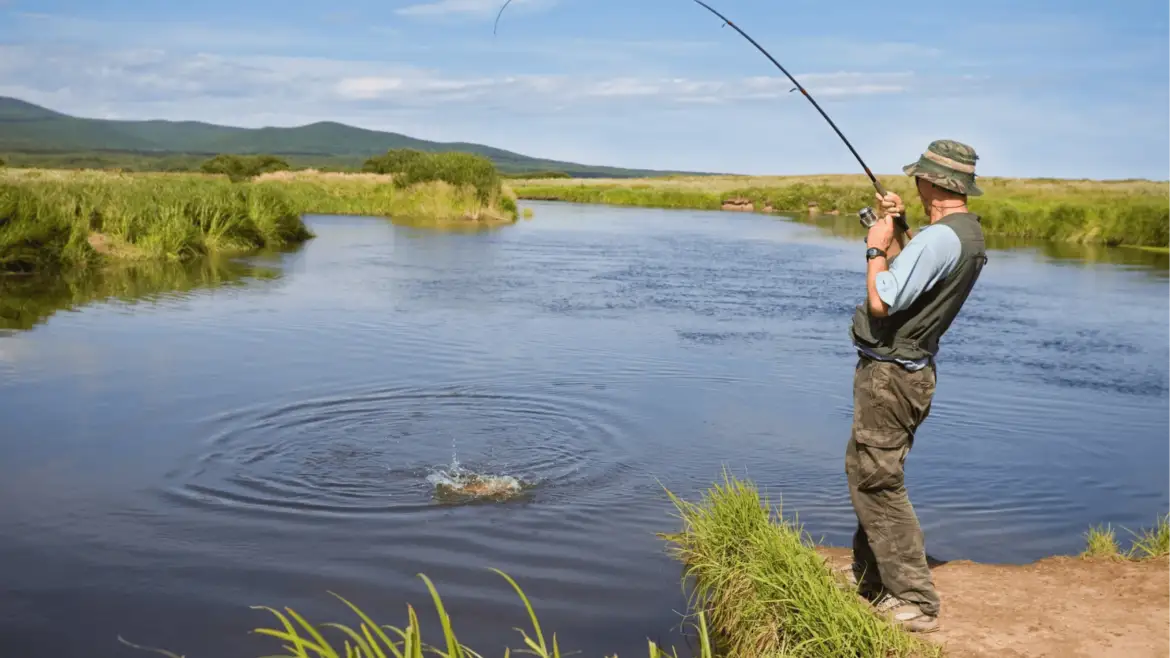 How to Fish in a River: Tips and Techniques